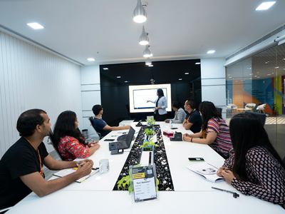 Online Marketing - Digital strategies for plastic industry